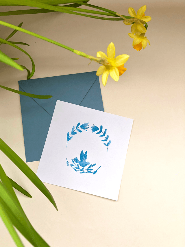 Carte postale, la colombe