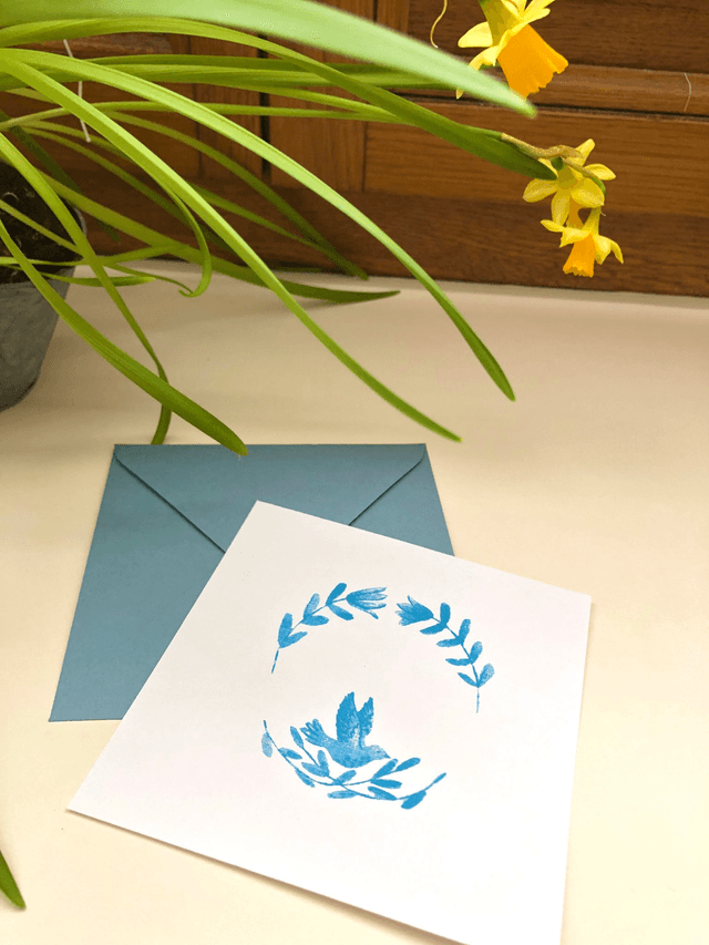 Carte postale, la colombe